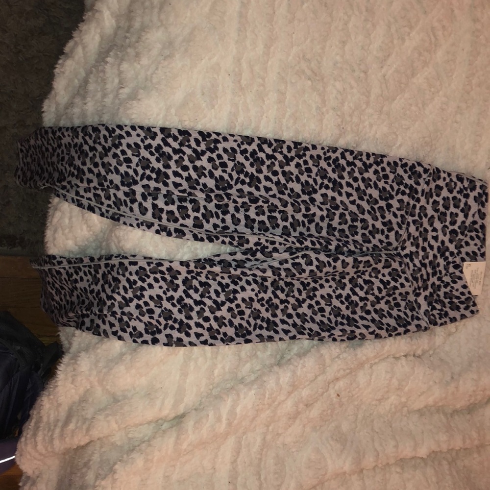 High Waisted New Cheetah Aerie Leggings